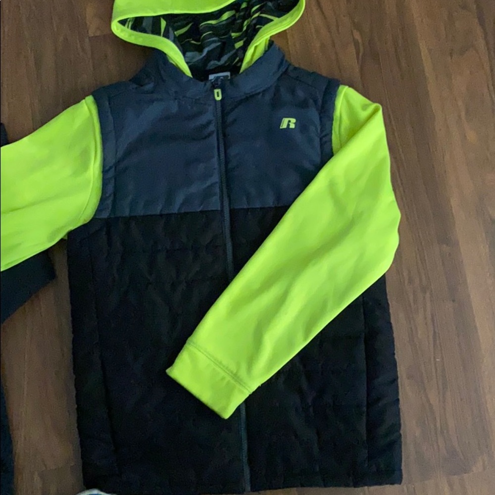 2 same size RUSSEL jackets - Picture 2 of 3